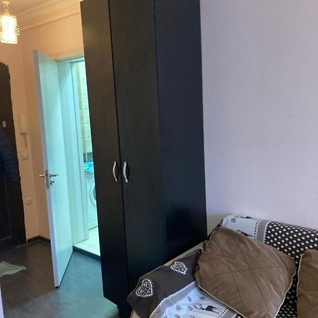 dirsi Apartment Tbilisi Bagian luar foto
